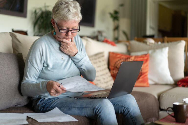 woman doing her own estate plan